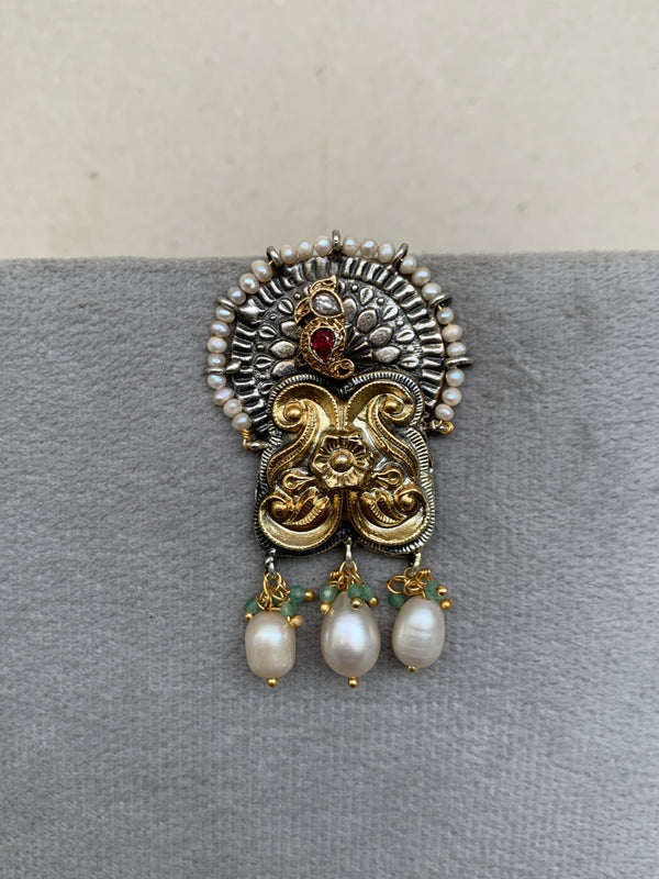 E1776 Maahru Silver Earrings