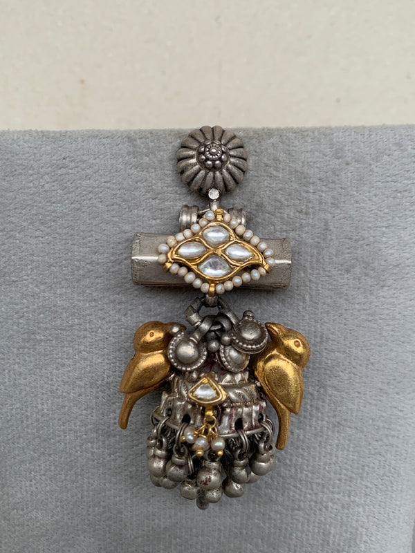 E1616 Maahru Silver Earrings