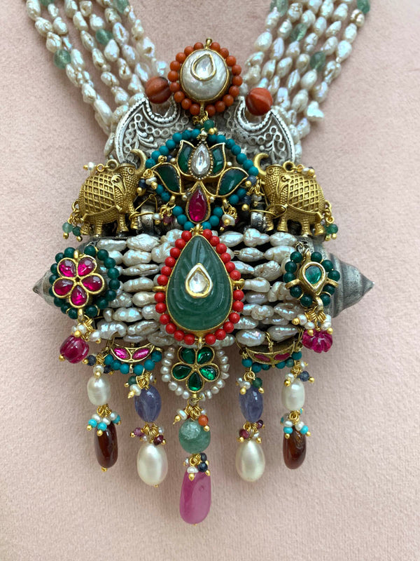 FS309 Maahru Silver Necklace