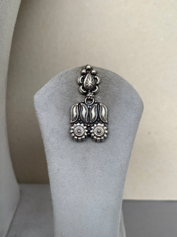 FS104 Maahru Silver Set