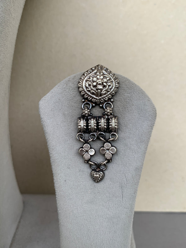 FS102 Maahru Silver Set