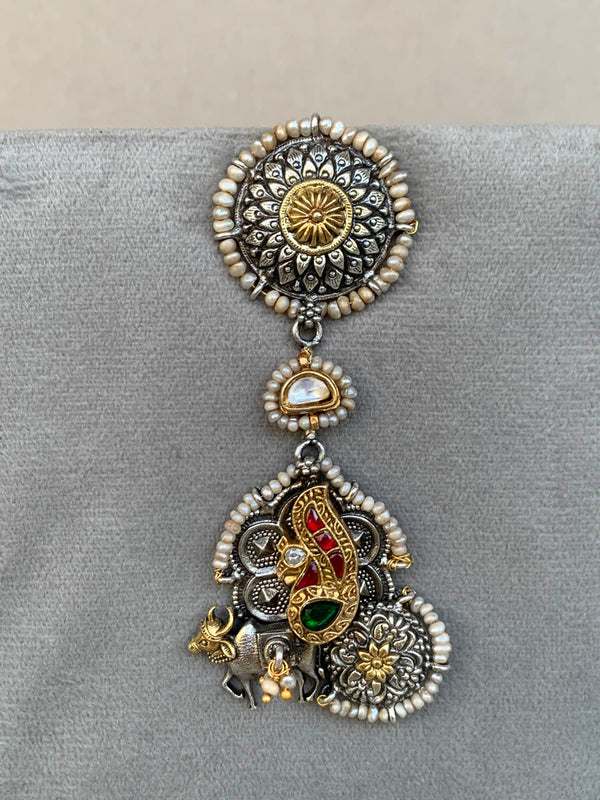 E1657 Maahru Silver Earrings