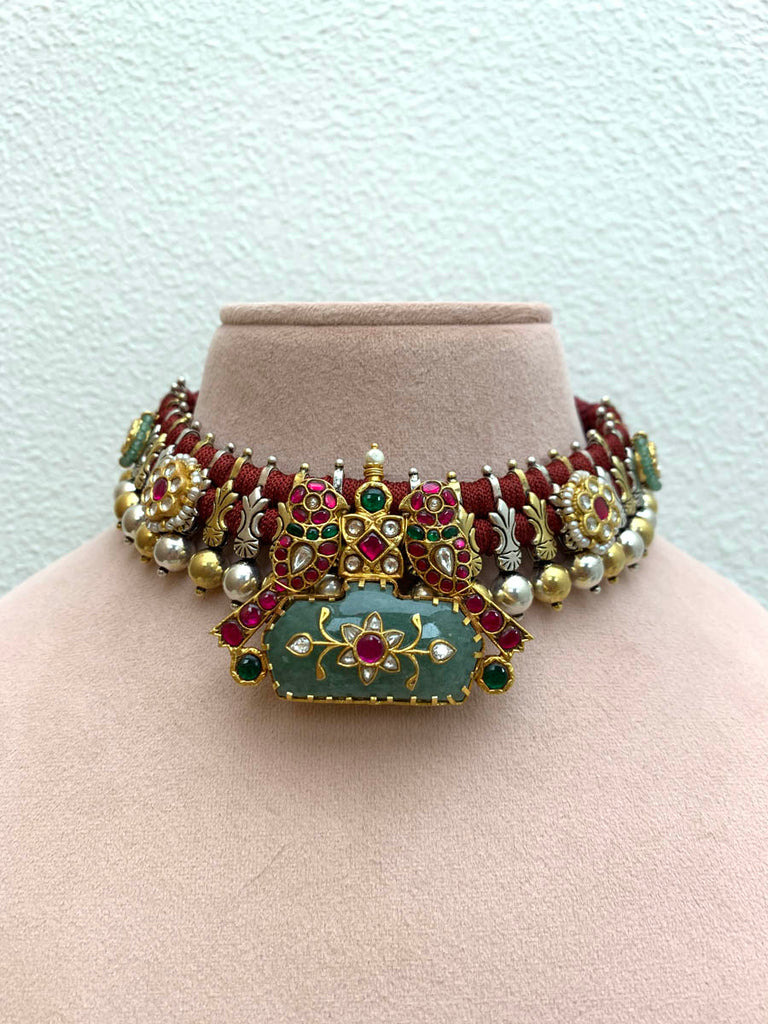 FS324  Maahru Silver Necklace