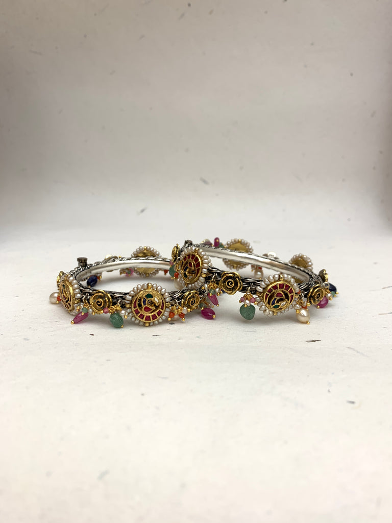 JB956 Maahru Antique Pair of Bangles