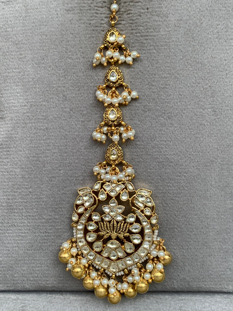 KK660 White Jadau Mangtikka