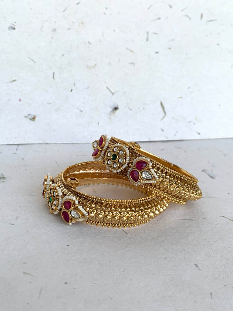 MB695 Antique Jadau Bangle