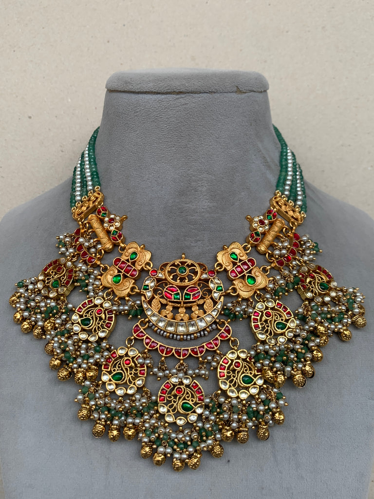 MM1037 Antique Jadau set