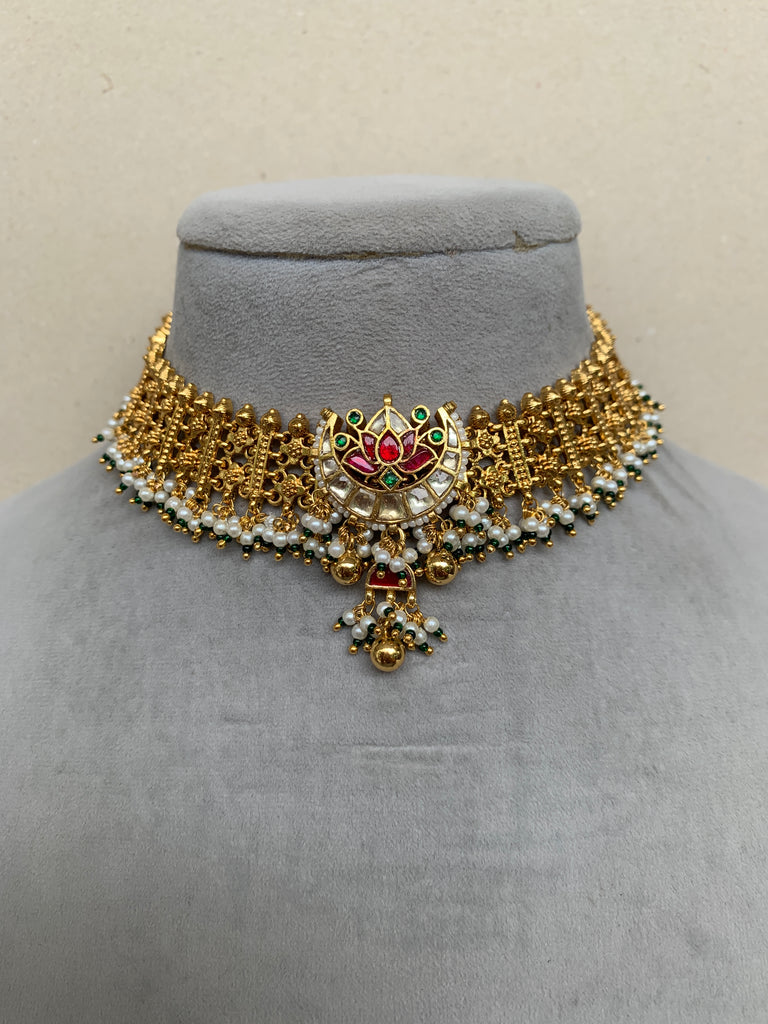 MN255 Antique Jadau Set