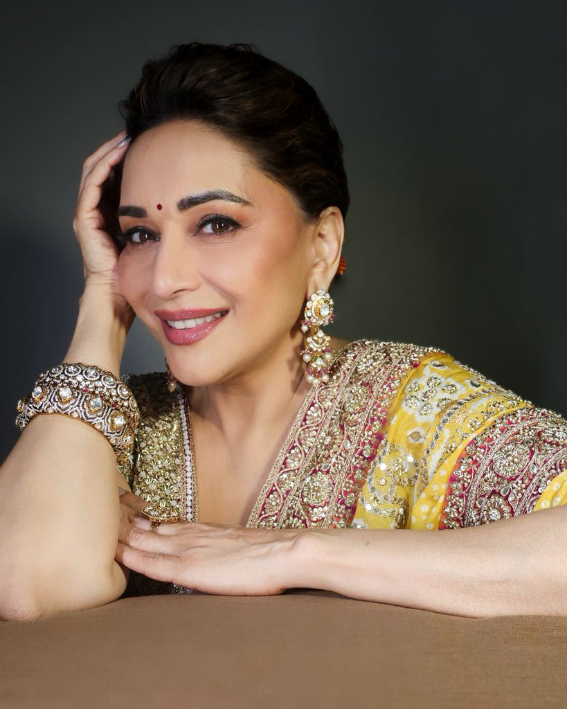 Madhuri Dixit in Z1998 Moissanite Set with Earrings