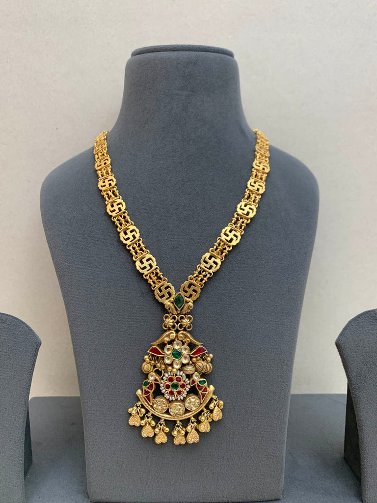 NR911  Heritage Antique Necklace