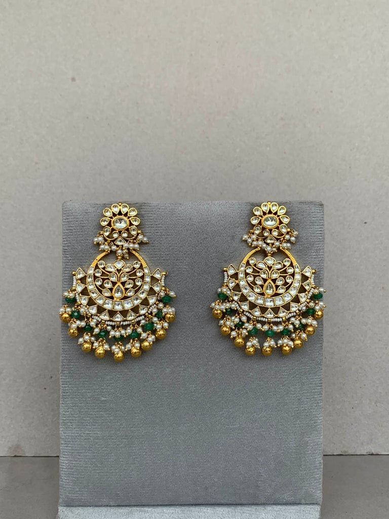 NT569 White Jadau Earrings