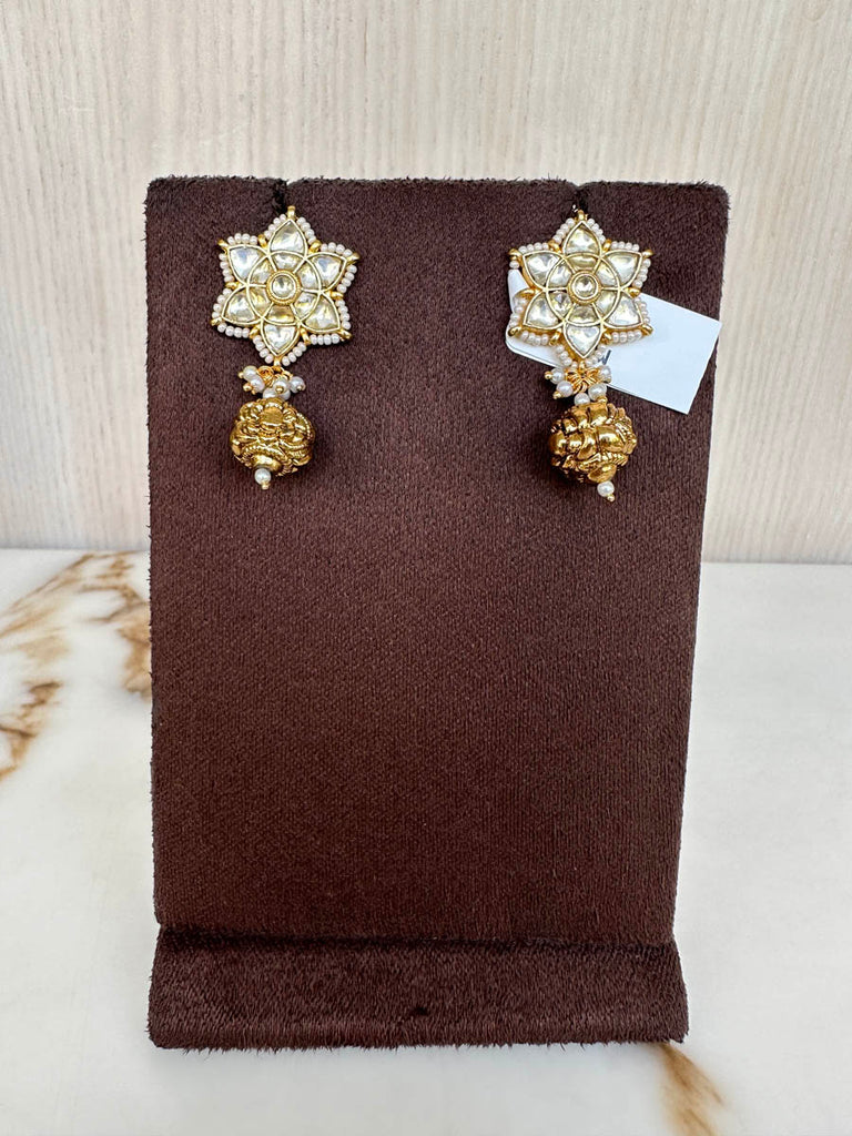 NT677 White Jadau Earrings