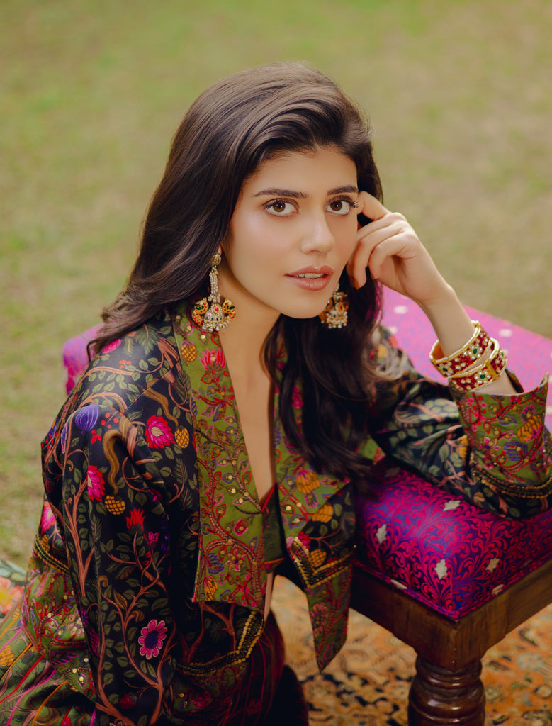 Sanjana Sanghi in E1866 Maahru Silver Earrings