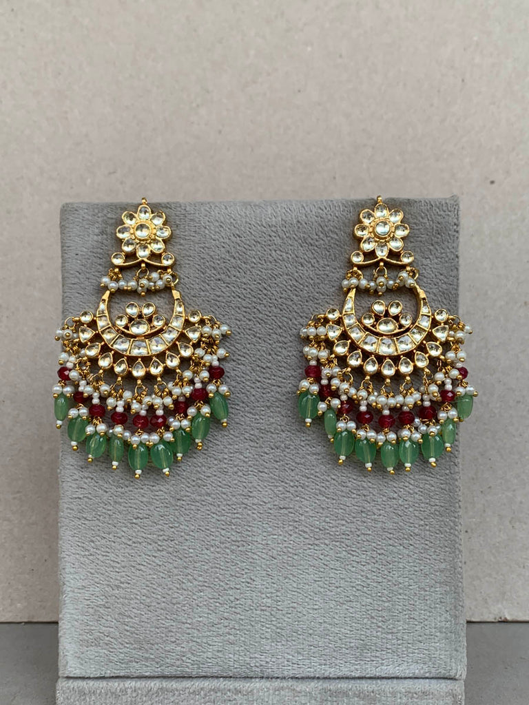 TN158 White Jadau Earrings