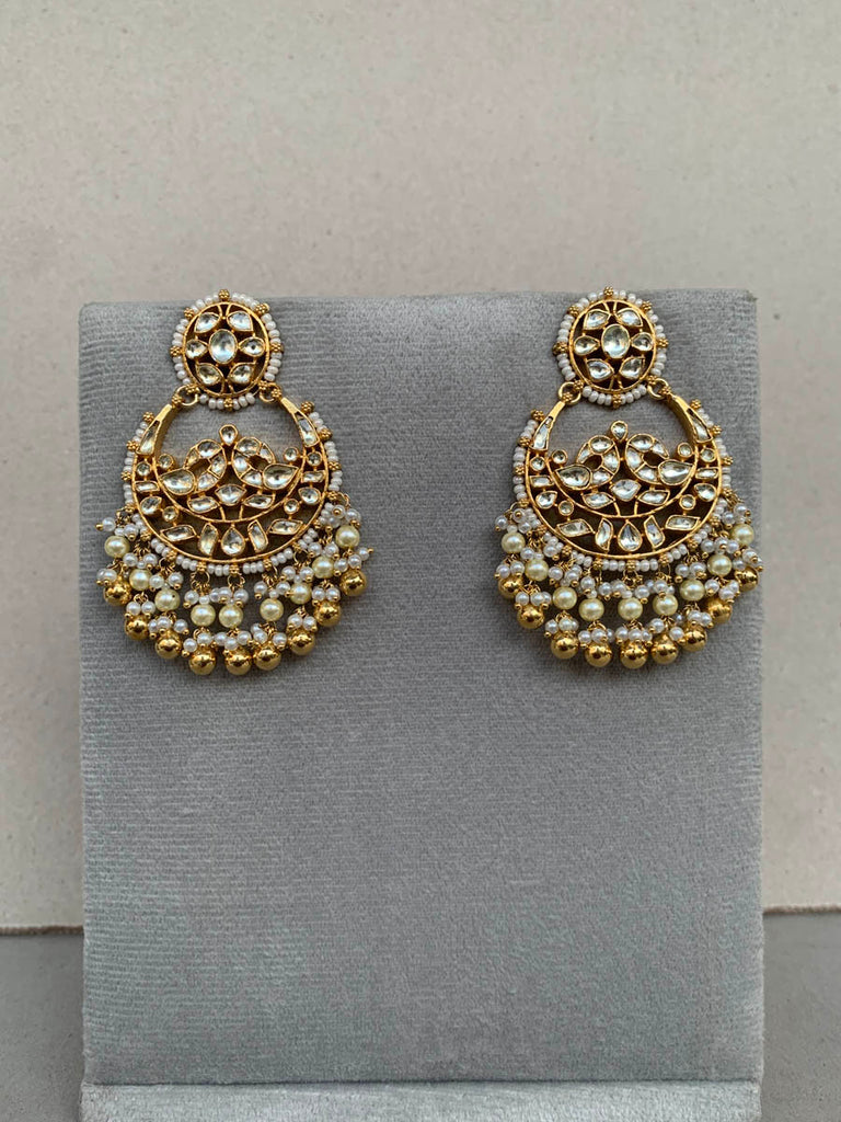 TN164 White Jadau Earrings