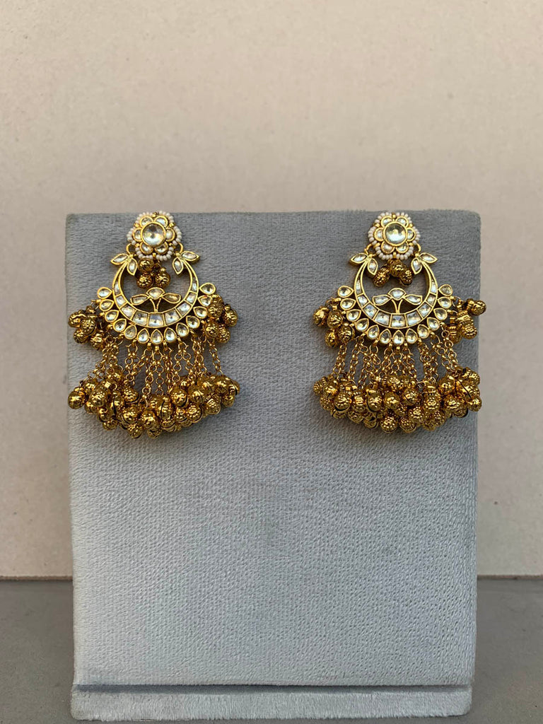 TN301 White Jadau Earrings