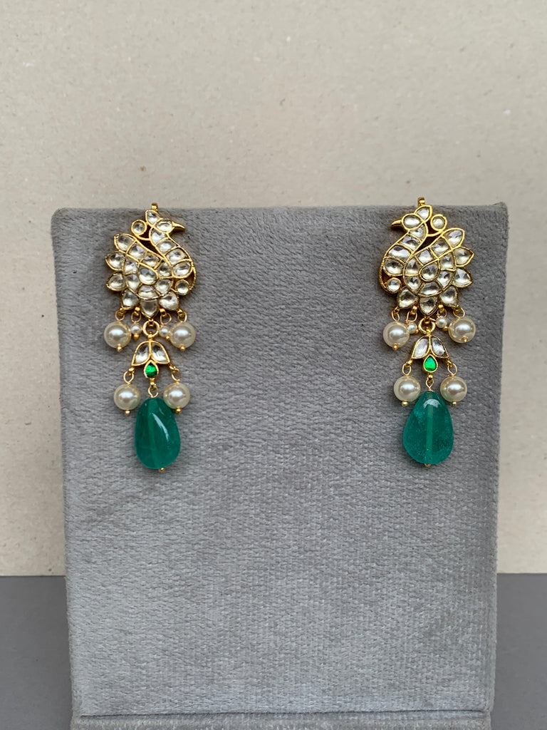 TN514 White Jadau Earrings