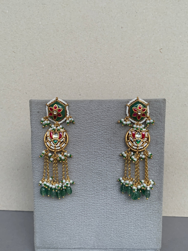 TN525 Jadau Earrings