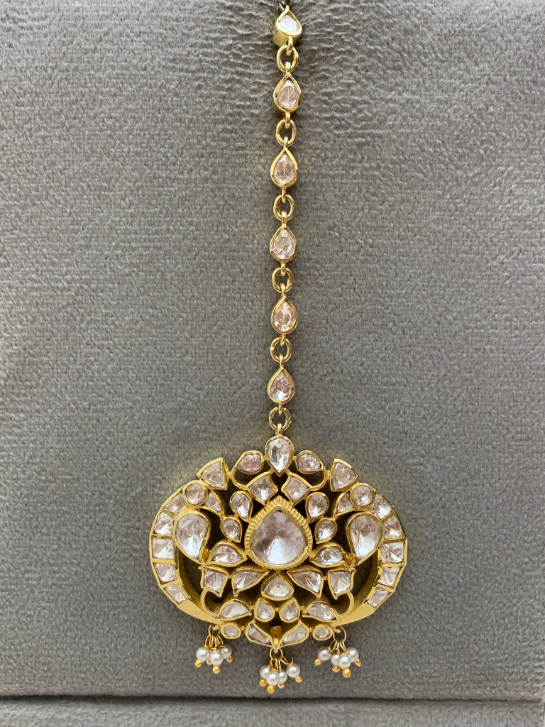 UA128  Moissanite Mangtika