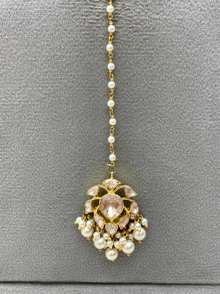 UA222  Moissanite Mangtika