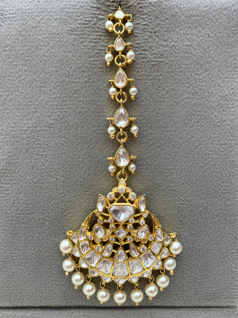 UA247  Moissanite Mangtika