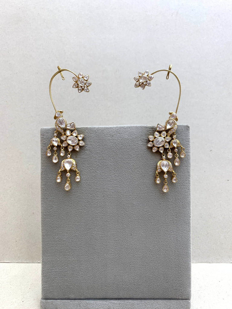 UE423 Moissanite Earcuffs