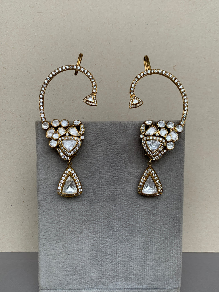 UE81 Moissanite Kaan Earrings