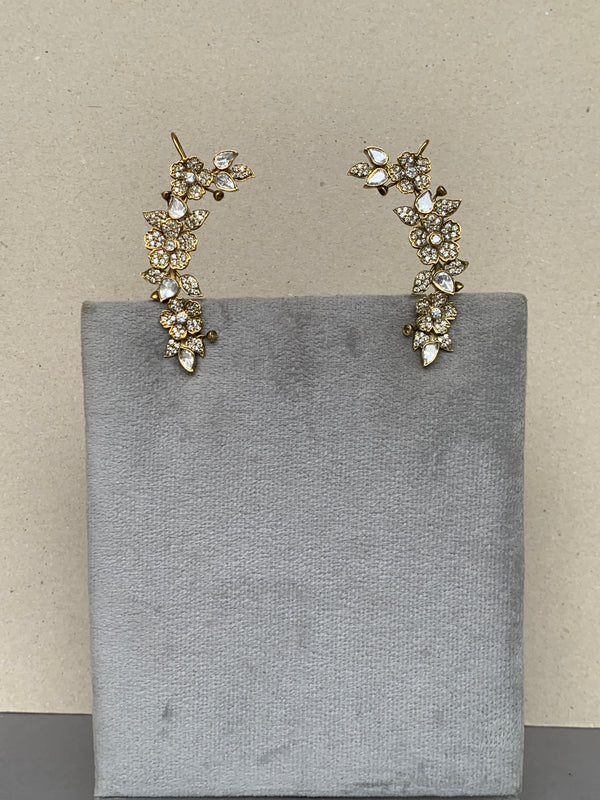 UE82 Moissanite Cuff Earrings