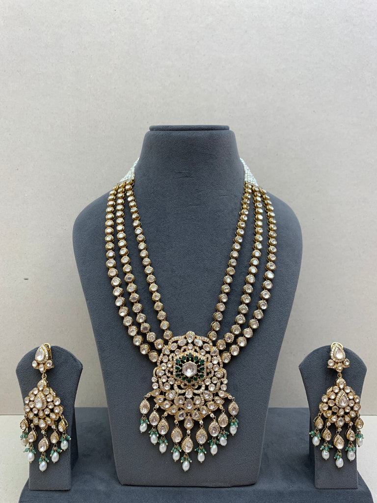US21  Moissanite Set with Earrings