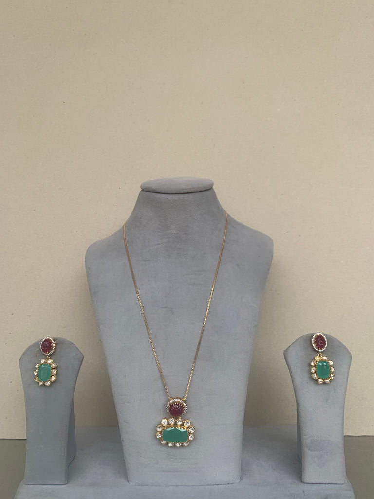 US53 Moissanite Set with Earrings