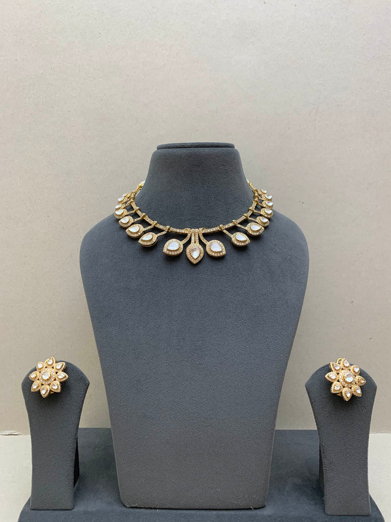 US759  Moissanite Set