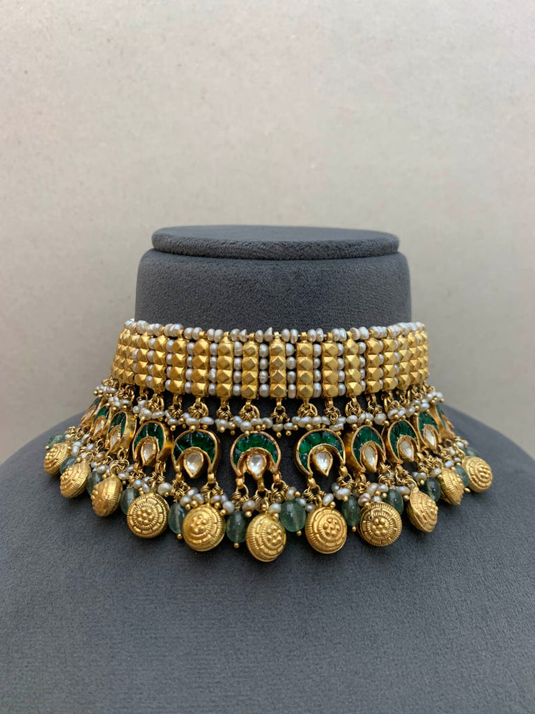 VS88  Heritage Antique Necklace