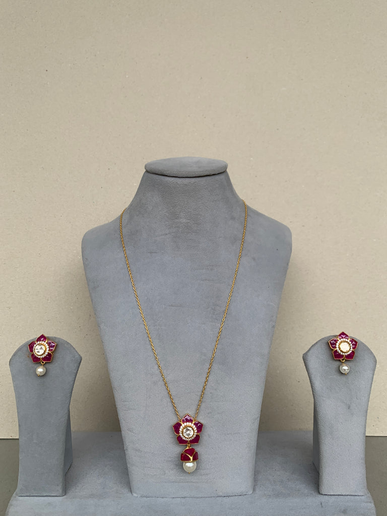 Z1141 Ruby Moissanite Set with Earrings